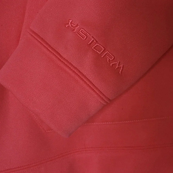 Under Armour Pink Storm Hoodie with Camo Logo Size Medium‎ - Picture 11 of 12